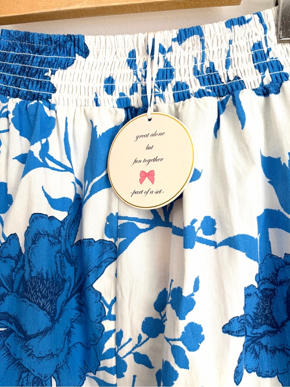 100% Cotton Blue Floral Maxi Skirt Resortcore  - Size S - NWT - Picture 3 of 5